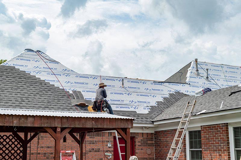 Reliable and efficient roofing services for commercial buildings Memphis